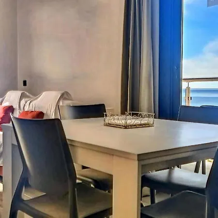 Belvilla By Oyo Apartamento 2habitaciones 아파트